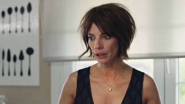 Juana Acosta - Wave Of Crimes (Ola de crimenes) (2018) HD 1080p Nude? Sexy! Watch Online / Хуана Акоста - Волна преступлений