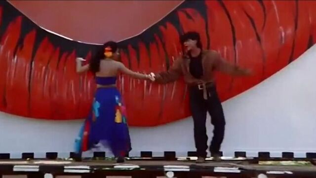 Kumar Sanu, Alka Yagnik - Jaati Hoon Mein