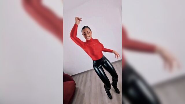 Valentina Lavida - Power