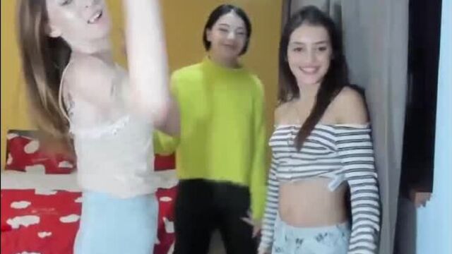 Dirtygirls99's Cam - undressing in private 01.2020