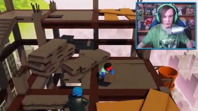 ПЛАСТИЛИНОВЫЙ МАЙНКРАФТЕР НАШЁЛ ДОМ НУБА В MINECRAFT