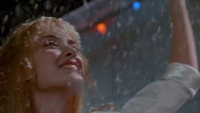 Эдвард Руки-Ножницы | Edward Scissorhands (1990) Снег