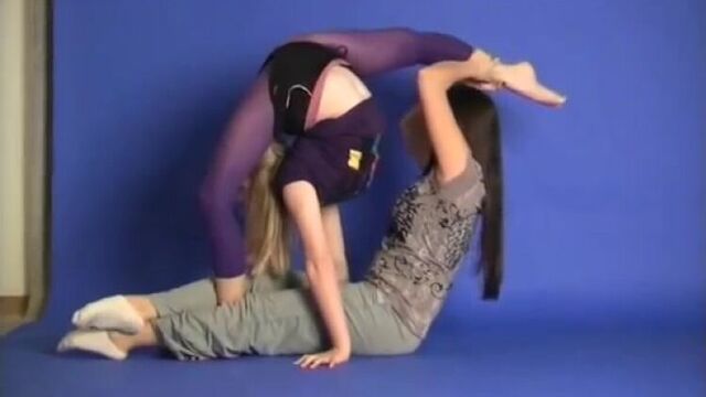 Flexible girl shows