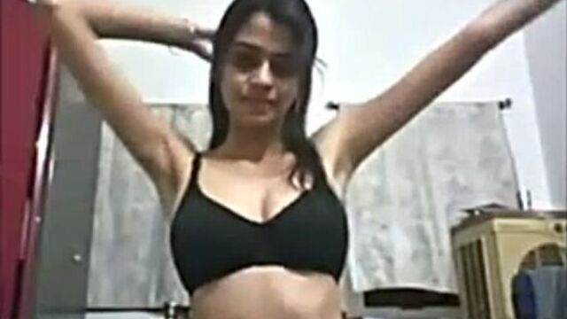 Indian Girl Soumya strip infront of webcam