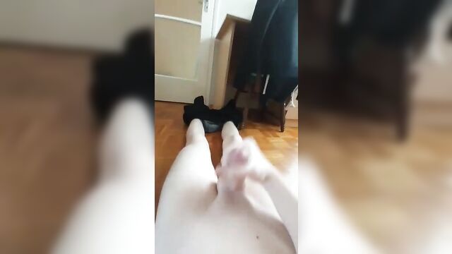 cute teen cumming