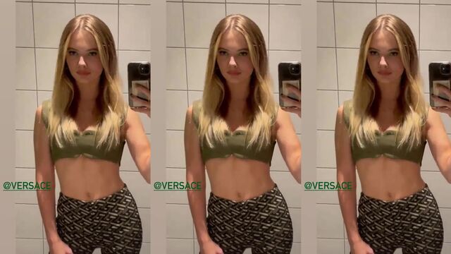 Freya Allan nude