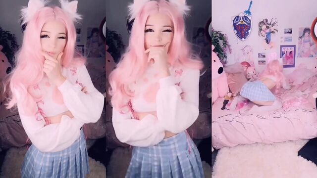 Belle Delphine nude