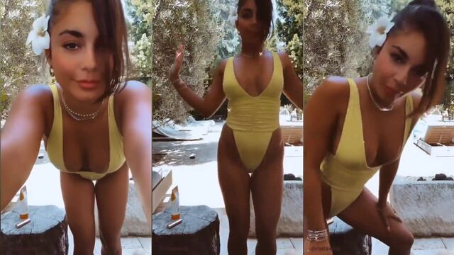 Vanessa Hudgens nude