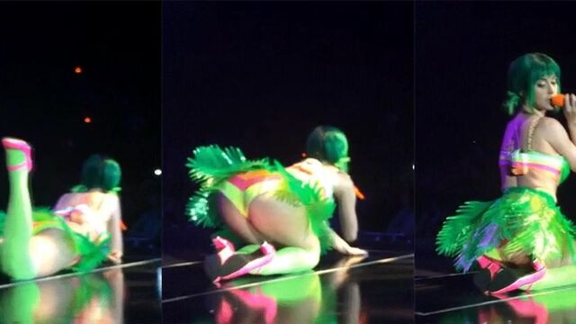 Katy Perry nude