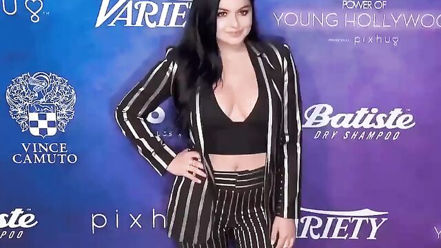 Ariel Winter nude