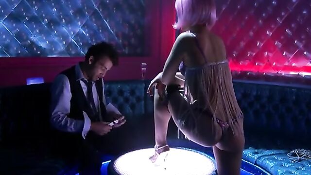 Natalie Portman nude