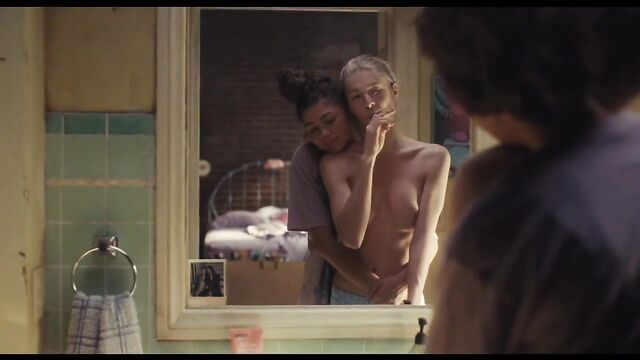 Hunter Schafer nude