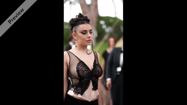 Charli Xcx nude