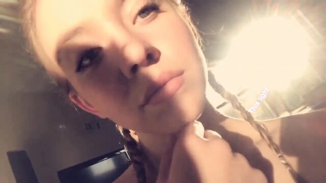 Sydney Sweeney nude