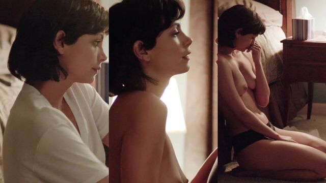 Morena Baccarin nude