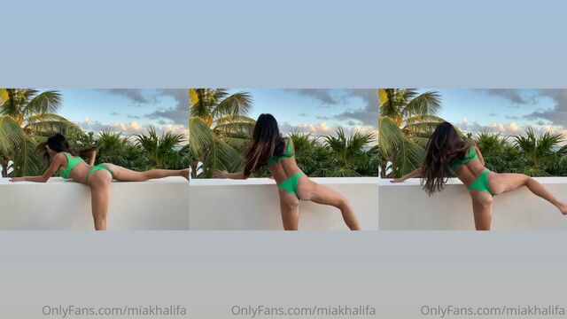 Mia Khalifa nude