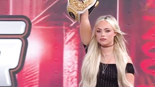Liv Morgan nude