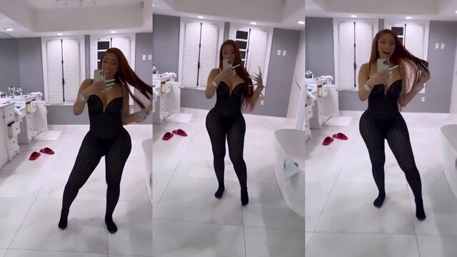 Cardi B nude