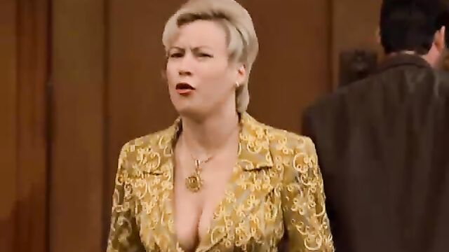Jennifer Tilly nude