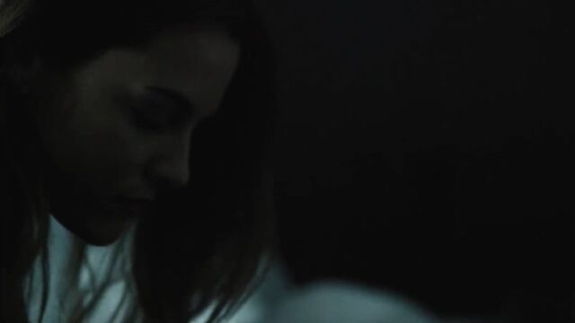 Riley Keough nude