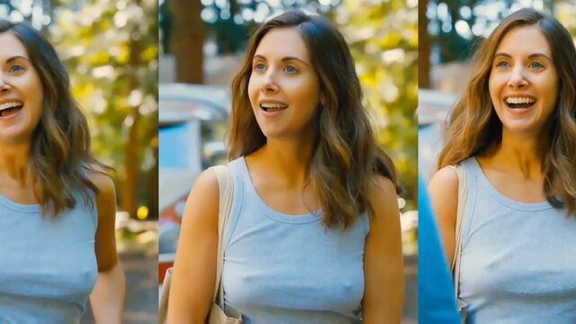 Alison Brie nude