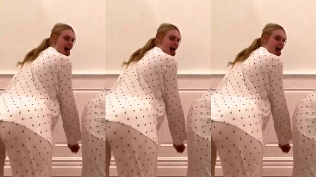 Elle Fanning nude