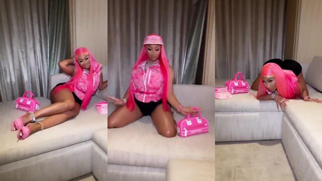 Nicki Minaj nude