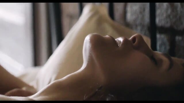 Keira Knightley nude
