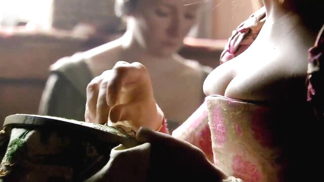 Natalie Dormer nude