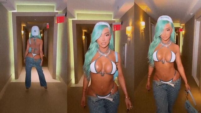 Nikita Dragun nude