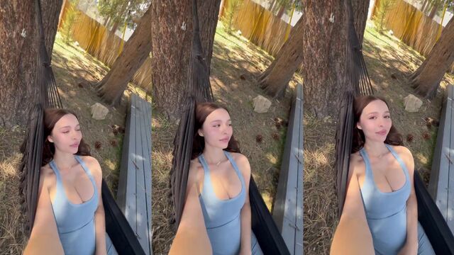 Sophie Mudd nude