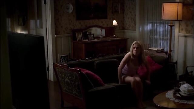 Deborah Ann Woll, Anna Paquin nude