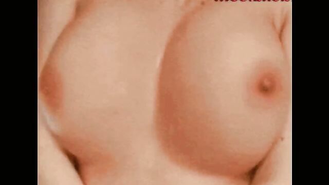 Anna Kendrick nude