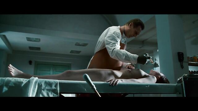 Christina Ricci nude