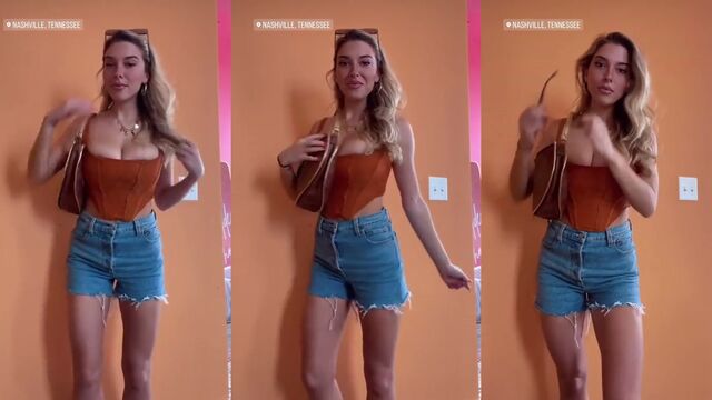 Taylor Mathis nude