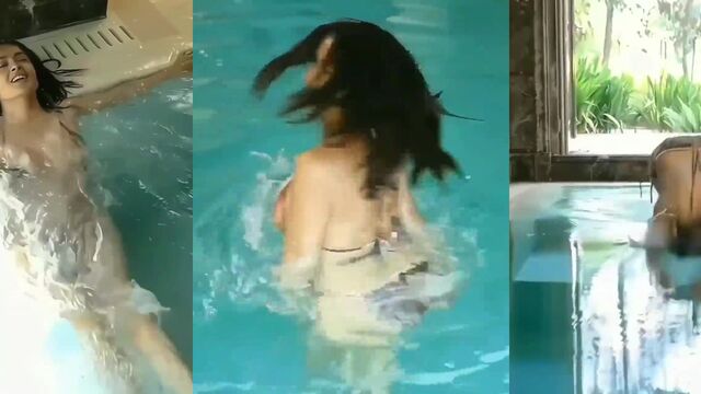 Salma Hayek nude