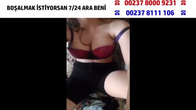 Adanalı Üniversiteli Serap Soyunuyor (PERİSCOPE İFŞA)