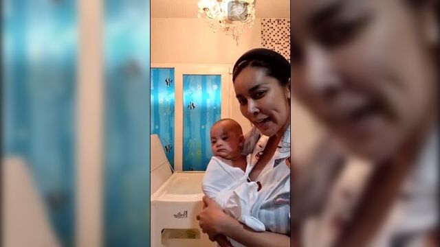 วิดีโอโดย โอเล่ 2เม็ดบาท — วิดีโอ(43).mp4