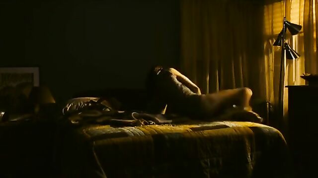Michelle Monaghan nude