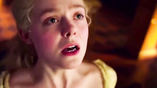Elle Fanning nude