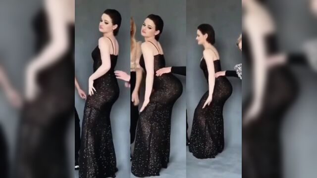 Joey King nude