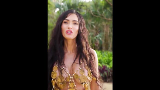 Megan Fox nude