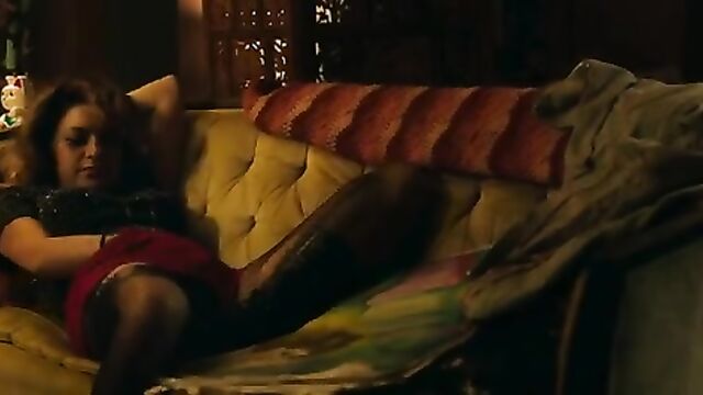 Alia Shawkat nude