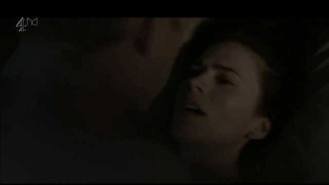 Hayley Atwell nude