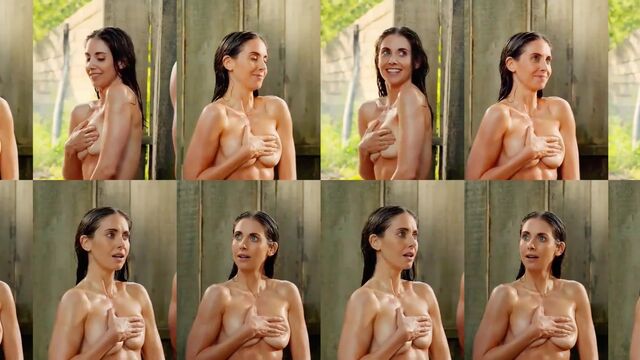 Alison Brie nude