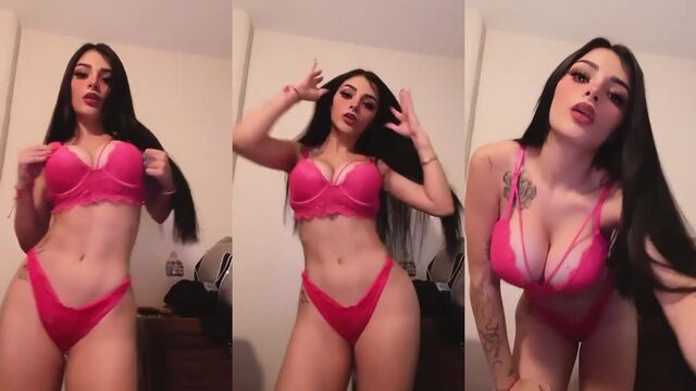 Karely Ruiz nude