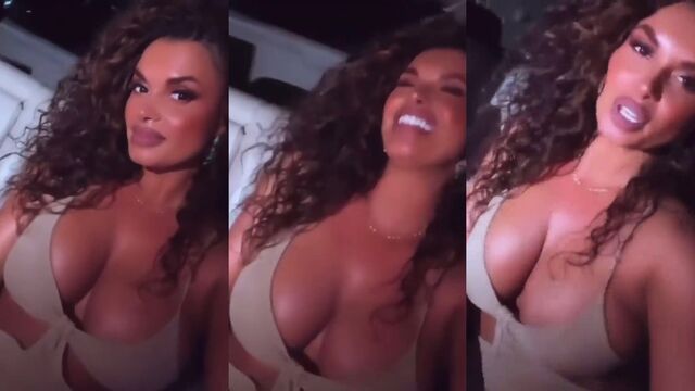 Joy Taylor nude
