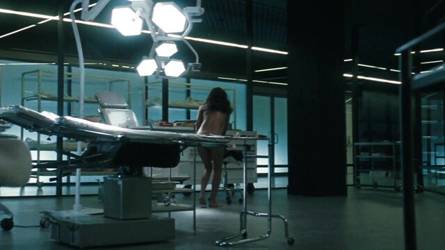 Thandie Newton nude