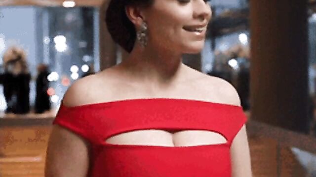 Hayley Atwell nude