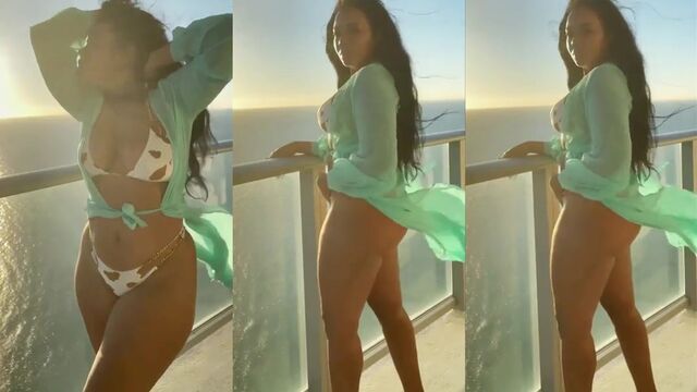 Angela Simmons nude